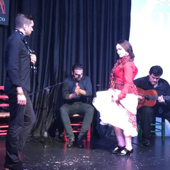 La Alborea - Tablao Flamenco Near Me - Granada, GR