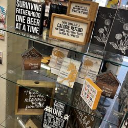Annie's Hallmark Shop