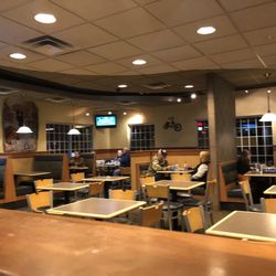 Culver's - Seating area