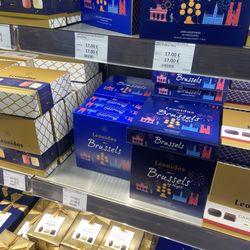 Duty Free Shop