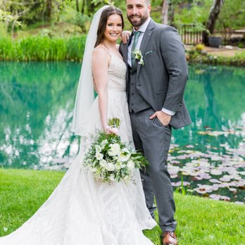 High Sierra Iris & Wedding Gardens - Venues & Event Spaces Near Me - Camino, California High Sierra Iris & Wedding Gardens - Venues & Event Spaces Near Me - Camino, California