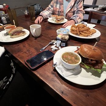 Sonoma Diner - Bison Burger, Pastrami Sandwich‼ - Breakfast & Brunch Near Me - Santa Rosa, California Sonoma Diner - Bison Burger, Pastrami Sandwich‼ - Breakfast & Brunch Near Me - Santa Rosa, California