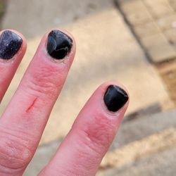 Del nails and Spa