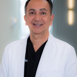 Lasting Smiles Dental Implant Center