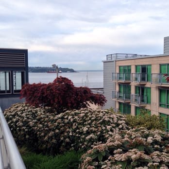 Seattle Marriott Waterfront - Back Corner of Hotel, waterfront is across the street. - Hotels Near Me - Seattle, Washington Seattle Marriott Waterfront - Back Corner of Hotel, waterfront is across the street. - Hotels Near Me - Seattle, Washington