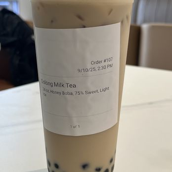 Bobaholics - Oolong Milk Tea - Bubble Tea Near Me - San Jose, California