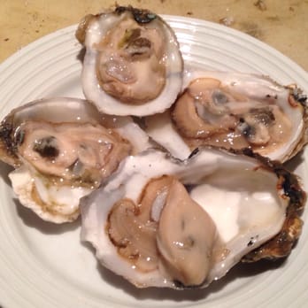 Rams Head Tavern - Free oysters every Tuesday - American Near Me - Annapolis, Maryland Rams Head Tavern - Free oysters every Tuesday - American Near Me - Annapolis, Maryland