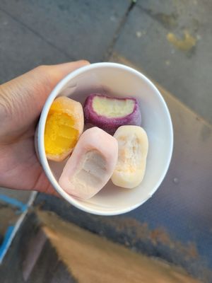 Mochidoki Cafe by null