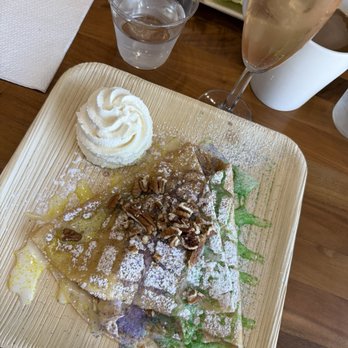 La Crêperie Bistro - King Cake Crepe - Creperies Near Me - Lafayette, Louisiana La Crêperie Bistro - King Cake Crepe - Creperies Near Me - Lafayette, Louisiana