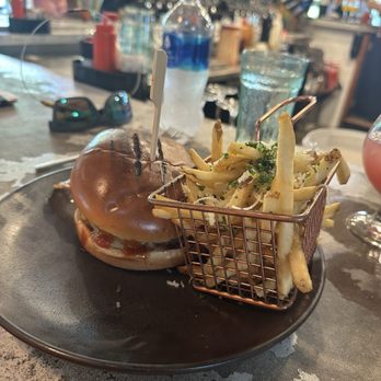 Moondog Cafe & Bakery - John Wayne burger, truffle fries - Cafes Near Me - Key West, Florida Moondog Cafe & Bakery - John Wayne burger, truffle fries - Cafes Near Me - Key West, Florida