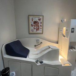 Z Colonics - Angel of Water hydrotherapy room