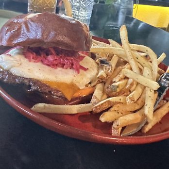 Stepchld - Minneapple Beauty Burger - New American Near Me - Minneapolis, Minnesota Stepchld - Minneapple Beauty Burger - New American Near Me - Minneapolis, Minnesota
