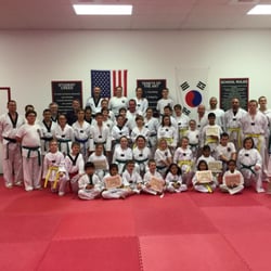Sharp's Taekwondo - White and yellow belt testing day - Jan 30, 2016