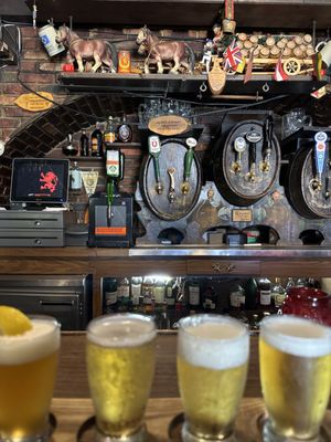 The Red Lion Tavern by null