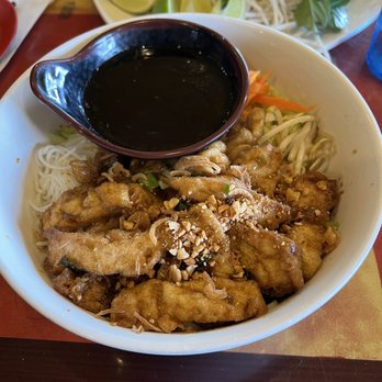 Pho Nom Nom - Vietnamese Near Me - Rockville, Maryland