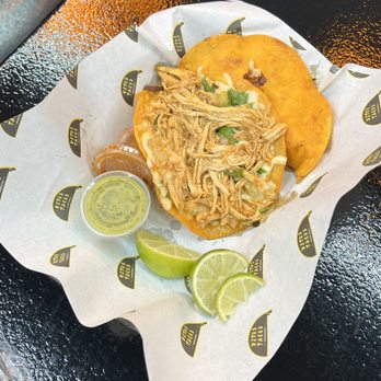 Vitos Tacos - Chicken birria tacos - Tacos Near Me - Las Vegas, Nevada