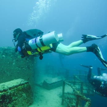 Rainbow Reef Dive Center - Tec Sidemount PADI certification - Scuba Diving Near Me - Key Largo, Florida Rainbow Reef Dive Center - Tec Sidemount PADI certification - Scuba Diving Near Me - Key Largo, Florida