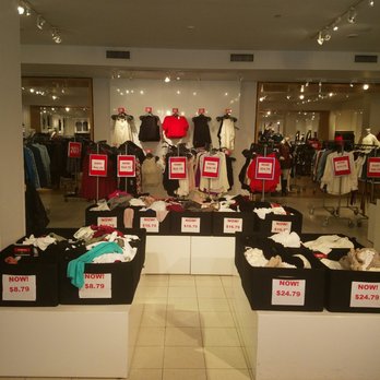 Express - Women's Clothing Near Me - Garden City, New York Express - Women's Clothing Near Me - Garden City, New York