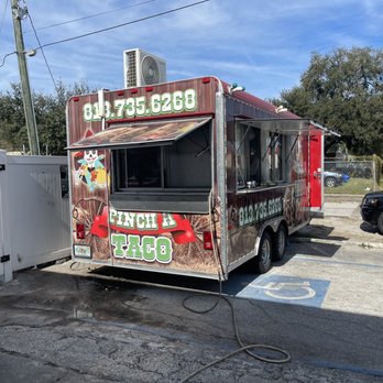 Pinch A Taco - Food Trucks Near Me - Tampa, Florida