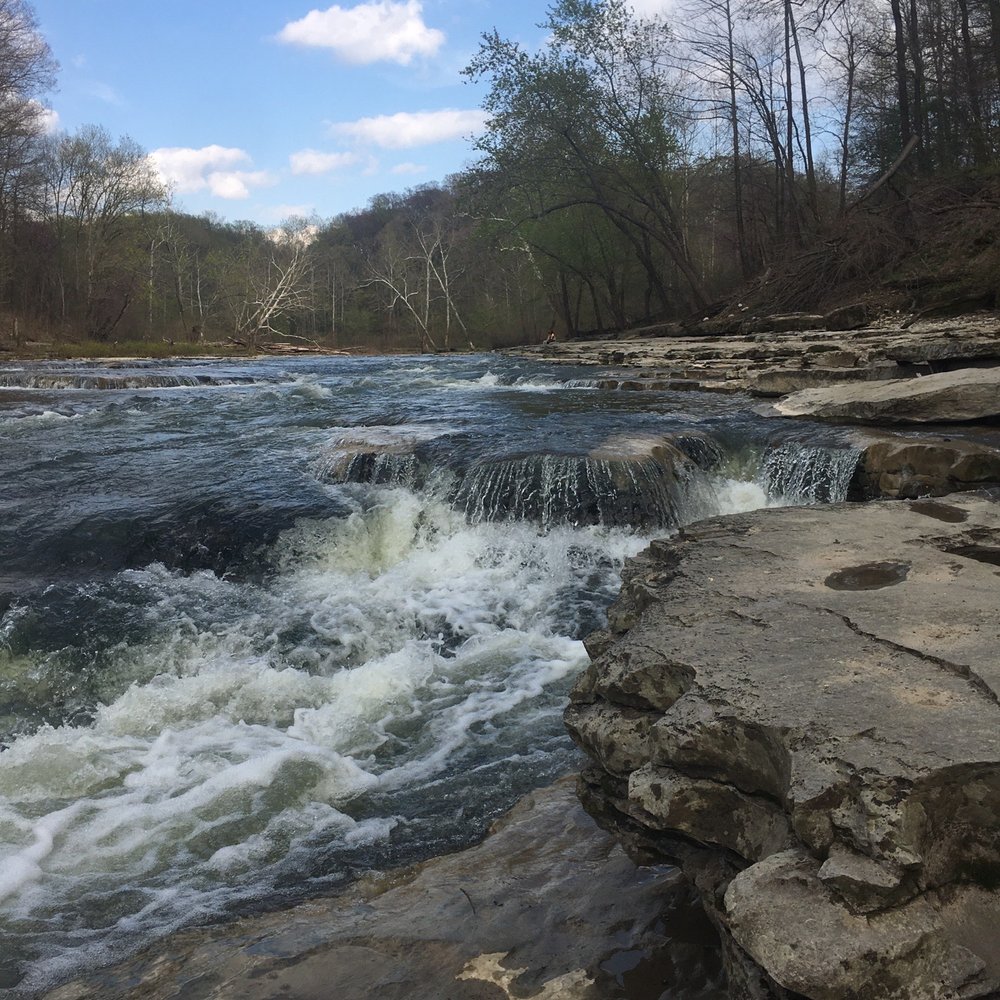 Cataract Falls State Recreation Area - Water forming holes along the way in the rock - Hiking Near Me