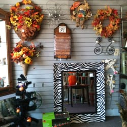 Cindy's Consignments