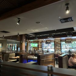 J. Alexander's Restaurant - Inside