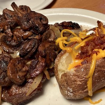 Texas Roadhouse - porterhouse t-bone topped with sautéed mushrooms & onions - Steakhouses Near Me - Flagstaff, Arizona Texas Roadhouse - porterhouse t-bone topped with sautéed mushrooms & onions - Steakhouses Near Me - Flagstaff, Arizona