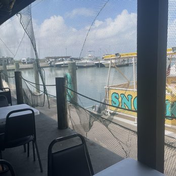 Dirty Al's - Outdoor seating - Seafood Near Me - South Padre Island, Texas