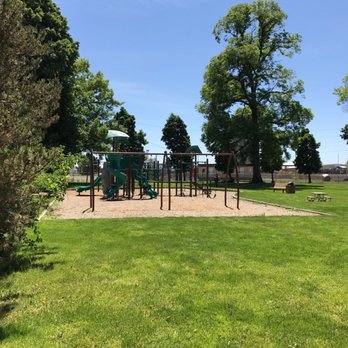 Washington Park - Water Parks Near Me - Walla Walla, Washington Washington Park - Water Parks Near Me - Walla Walla, Washington
