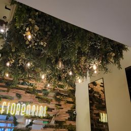Love, love love the decor in this beautiful restaurant