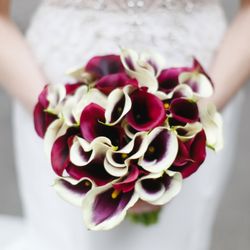 Papertini Floral & Event Design - Calla lilies for my wedding