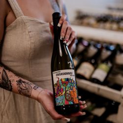 Joui Wine