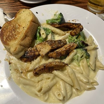 Midtown Sundries - Blackened Chicken Alfredo - New American Near Me - Denver, North Carolina Midtown Sundries - Blackened Chicken Alfredo - New American Near Me - Denver, North Carolina