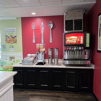 Chicken Salad Chick - Batavia - Southern Near Me - Batavia, Illinois