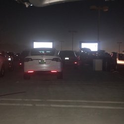 Level 8 - 9pm movie hasn't started yet and the view is garbage.