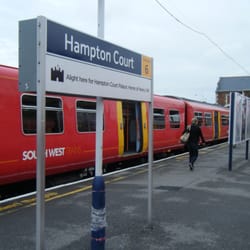 Hampton Court - Platform at Hampton Court