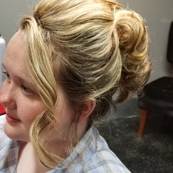 Hair Attitude