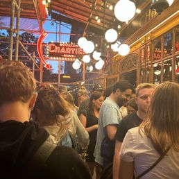 Looooooooong line