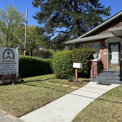 Turning Point Chiropractic - Front of house