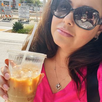 Mostra Coffee - Vanilla Honey Lavender Latte - Coffee & Tea Near Me - San Diego, California