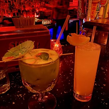Abe's Pagoda Bar - Bambu chute and oxacan penicillin - Tiki Bars Near Me - Brooklyn, New York