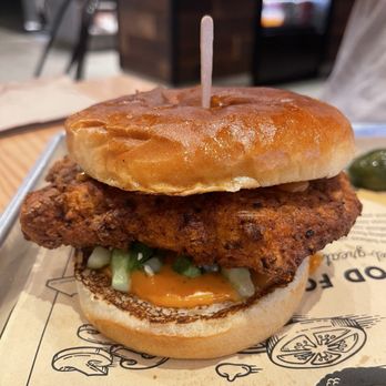 Elite Experience: The Melt - Spicy Chicken Sandwich - Yelp Events Near Me - Brea, California