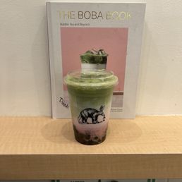 Strawberry matcha latte Strawberry matcha latte