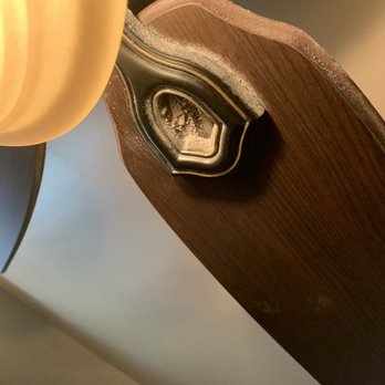 De Leon Cleaning Service - Bedroom fan - Home Cleaning Near Me