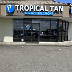 Tropical Tan - Alderwood - Entrance