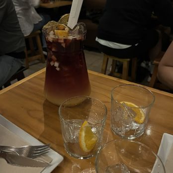 El Sur - Sangria - Tapas Bars Near Me - Madrid, M El Sur - Sangria - Tapas Bars Near Me - Madrid, M