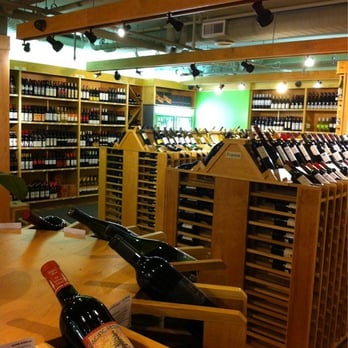 Red, White & Green - Beer, Wine & Spirits Near Me - Brooklyn, New York Red, White & Green - Beer, Wine & Spirits Near Me - Brooklyn, New York
