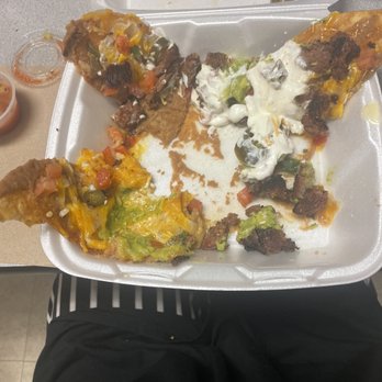Meno's Mexican Grill - 4 pieces of tortilla - Tex-Mex Near Me - Killeen, Texas Meno's Mexican Grill - 4 pieces of tortilla - Tex-Mex Near Me - Killeen, Texas