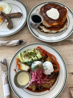 Hunnybee Bruncheonette by null