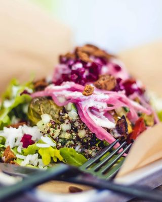 HUMMUS Bowls & Wraps | Mediterranean & Greek Food by null